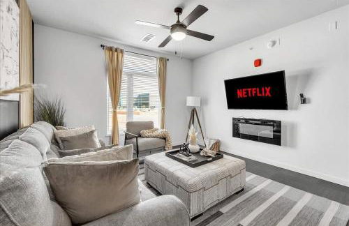 Pinnacle Heights 2Bdrm 2nd flr Pool Fitness Center Yoga Studio Dog Spa - Foto 5