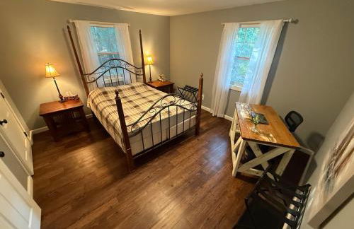 Rayburn's Drowsy Lane Retreat - Photo 4