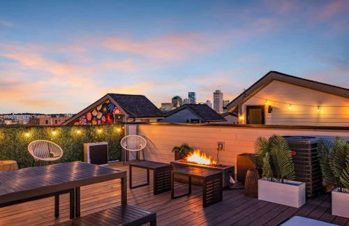 Luxury Townhouse with Rooftop Deck Less than 10 mins to Downtown - Foto 42