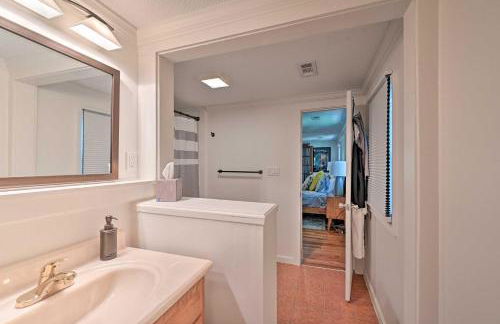 Chic House with Private Dock on Lake Hartwell! - Foto 32