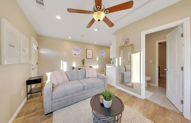 Trendy San Diego Home With Backyard and Firepit - Foto 3