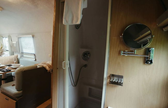 Finger Lakes Treehouse & Spa - Foto 54