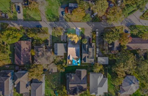 Cozy cottage in the heart of Kemah close to the boardwalk and bay - Foto 13