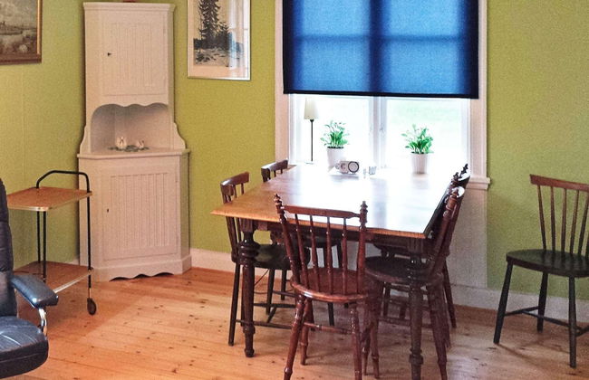 4 Person Holiday Home in Sturefors - Foto 10