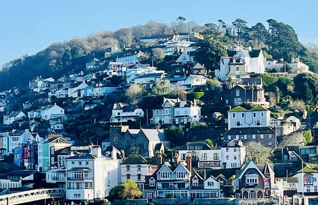 Two Guns in Kingswear - Foto 43