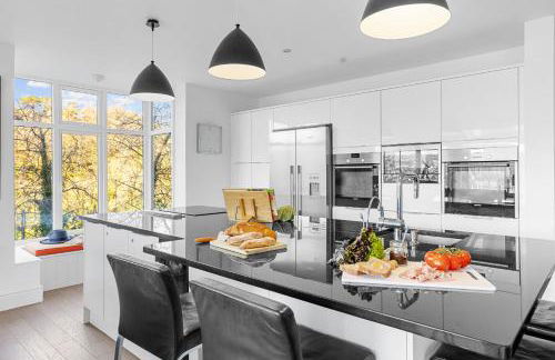 Homefield - Chic charm with unrivalled river views - Foto 10