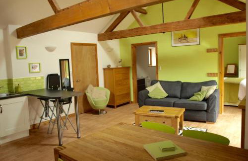 The Courtyard at Lodge Farm - Photo 2