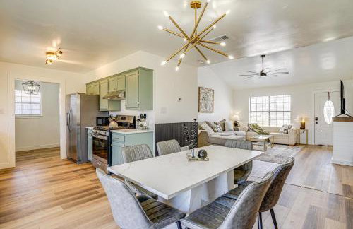 7 Mi to Lake Bridgeport: Home w/ Yard & Grill! - Foto 1