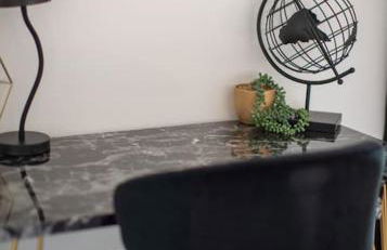 Runway Retreat, close to London Heathrow - Foto 11