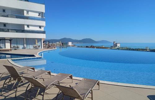 Cobertura com SPA Privativo - 3 Suítes - 8 pessoas - Mirante Home Club - Foto 11