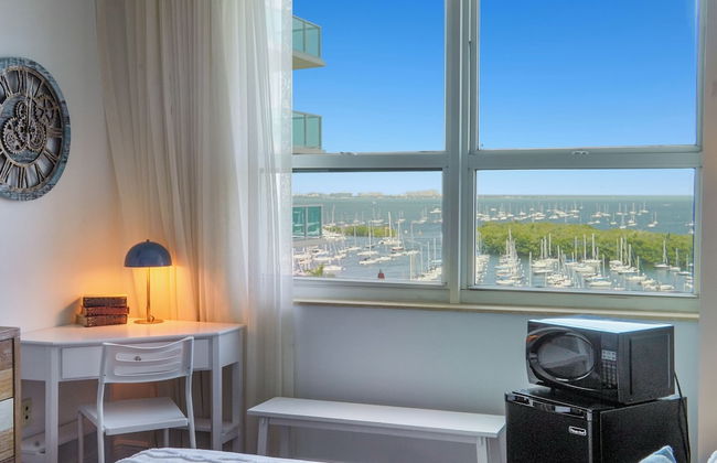 Tropical Paradise - Spacious 3-Bedroom - Foto 30