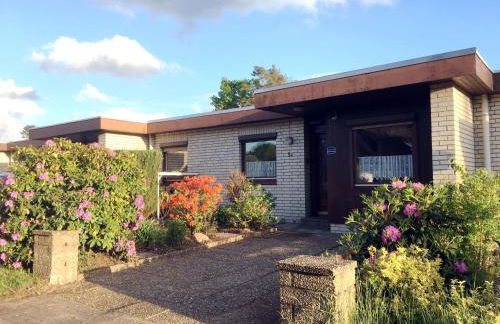 Holiday Home Bungalow Hechthausen by Interhome - Photo 1