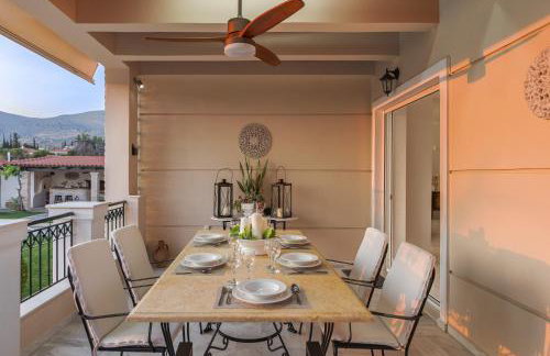 Renko Royal Villa - Private Infinity Pool & Garden - Athens Riviera - Foto 14