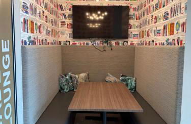 Lux High Rise one stop 2 bedroom private Share kitchen Professional Respected apartment - Foto 10