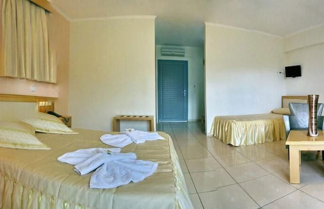 Theofilos Superior Resort Hotel & Spa - Photo 14