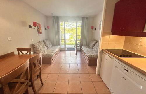 La Maison Tranquille at the Lake 1 Bedroom House - Photo 3