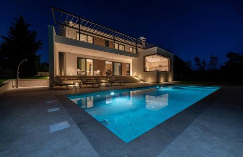 Luksuzna Villa Castanea s privatnim bazenom i wellnesom u srcu Istre - Photo 1