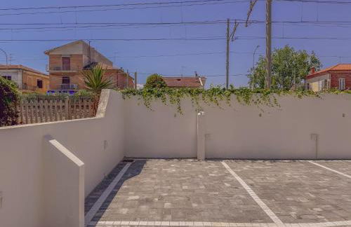 Fronte Mare con Parcheggio by Host Hero - Foto 12