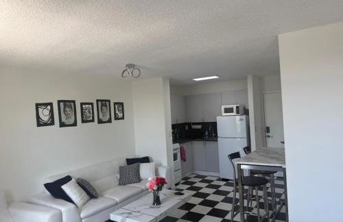 Large Studio Apartment Best Location in South Beach! - Foto 6