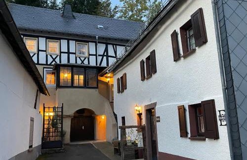 Ferienhaus Eifelstuben mit Charme - Bauernstube Vulkaneifel - Nähe See und Burgruine - Photo 72