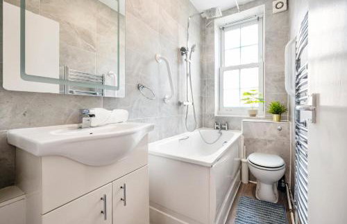 Modern London stay near Nothing Hill - Photo 24