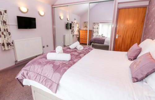 Meadowside - Photo 14