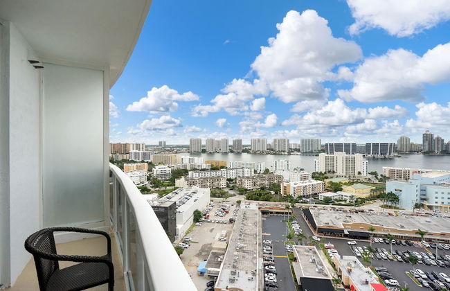 Private Ocean Condos at Trump Sunny Isles - Foto 57