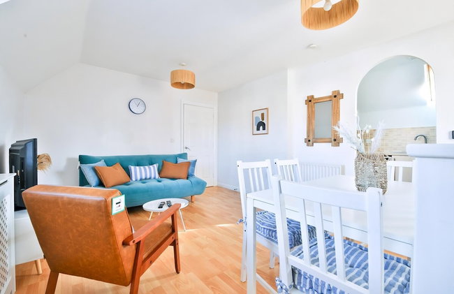 2 Bed House Near Beach with Free Parking - Foto 70