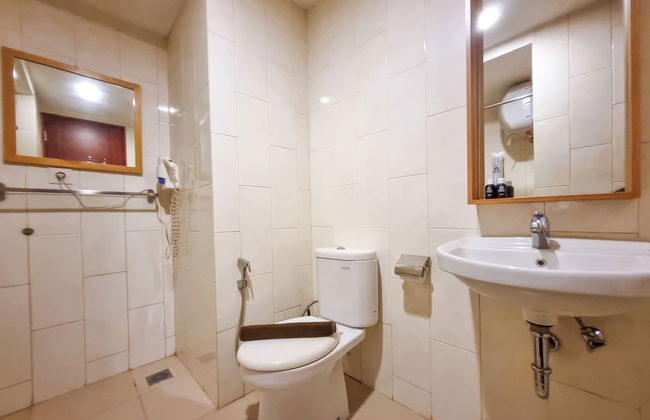 Restful Studio (No Kitchen) At Mataram City Apartment - Foto 8