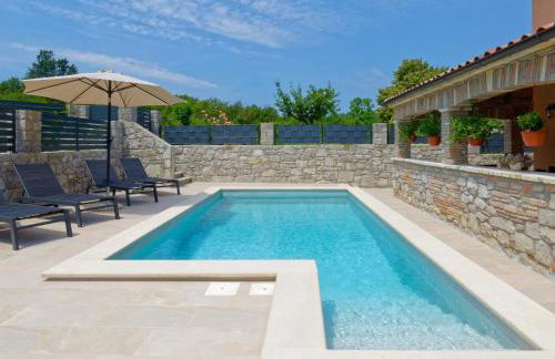 Holiday Home Pahari by Rent Istria - Photo 3
