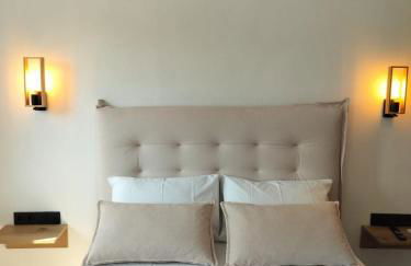 Modern elegant escape on the Ionian coast, near Ancient Olympia - Photo 1