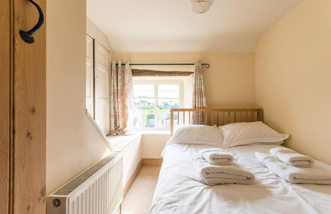 Lovely Cosy Stone Cottage in Tetbury, Cotswolds - Foto 3