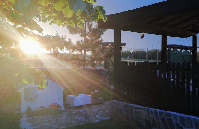 Cozy 1 Bed Cottage in Ognen, Near Karnobat, Burgas - Photo 24