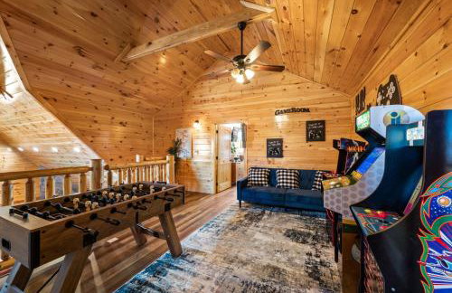 Indoor Pvt Pool, Pkyway, 44, HotTub, BBQ, King - Photo 29