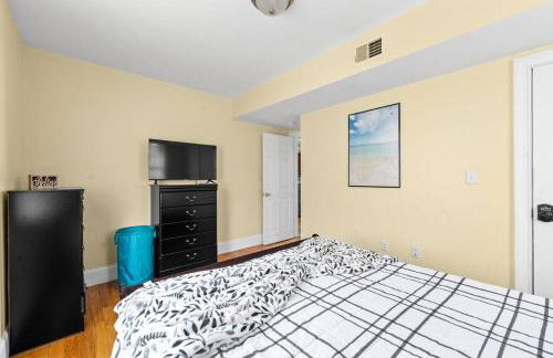 555-2 6BR Quincy - Spacious Apt near Perry Beach - Foto 30