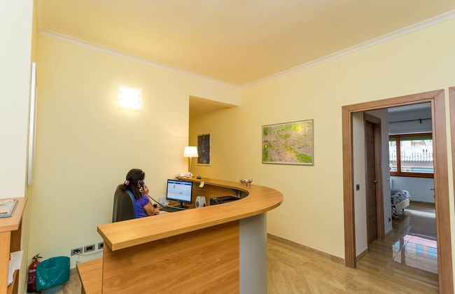 Trastevere's Friends - Photo 4