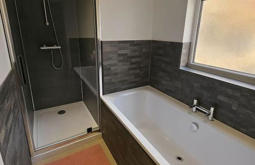 Beautiful house in the heart of a golf course. - Foto 20