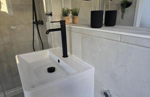 4 Bed modern home, Family Home, Remote working - Foto 18