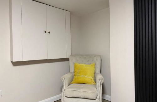 Stylish 1-Bed Apartment Ideal for 2 Guests - Foto 15