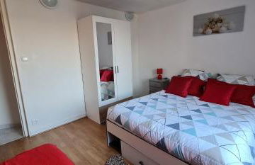 Belle Maison avec jardin RDC T3 de 70m2 Vacances ou cure thermale Rochefort - Foto 17