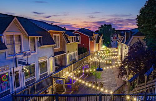 Spacious Dog-Friendly Getaway with Year-Round Pool & Hot Tub - Foto 75