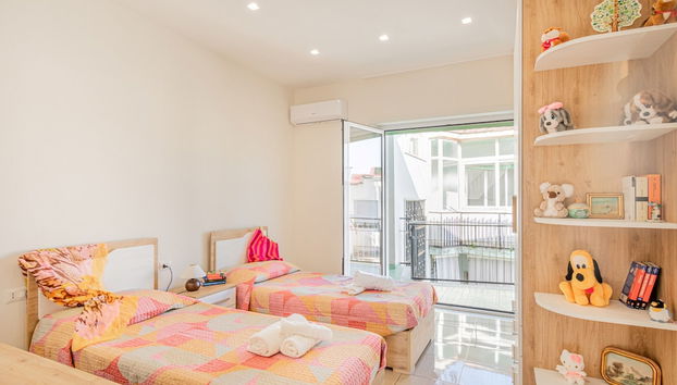 Bright Apartment Private Parking Naples - Foto 4, Zimmer