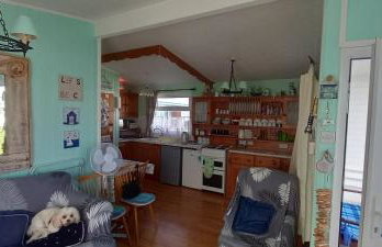 3 Bed Chalet - Sleeps 6 - Parking - Garden - Wifi - Foto 6