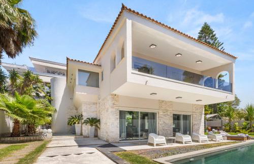 Luxury Villa with Pool, BBQ & Garden in Vouliagmeni - Foto 66