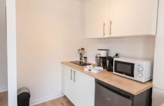 LE DAUPHIN - Place parking privée gratuit - WIFI et TV - Foto 21