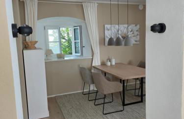 Kavaliershaus Wallerstein, stilvolle Wohnung mit Privatparkplatz - Foto 17