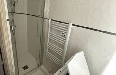 Appartement T2 - Cosy 400m des thermes - Photo 5