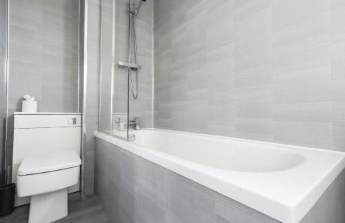 Livingston 4 Bed + Car Space - Foto 18