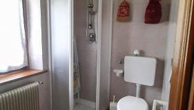 Ca' Marina - Mountain View Terrace & Parking - Foto 5, towels, Shower