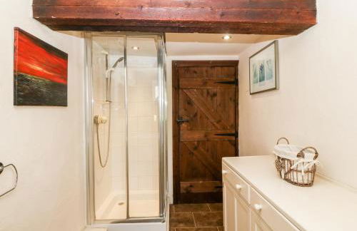 Bwthyn y Dderwen Oak Cottage - Photo 15